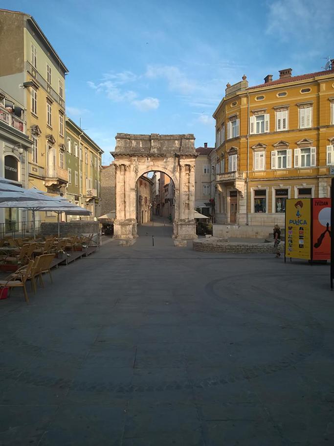 Tatjana Center