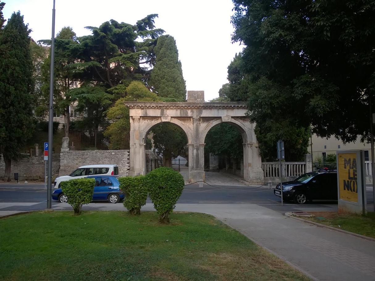 Tatjana Center * Pula